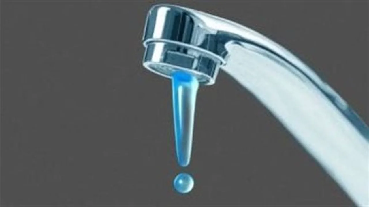 موعد ومدة قطع مياه الشرب في السويس لأربع مناطق بسبب إصلاح كسر في محطة أبو عارف